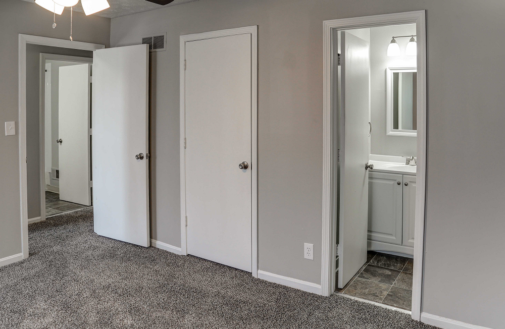 3 Bedroom Master Bath